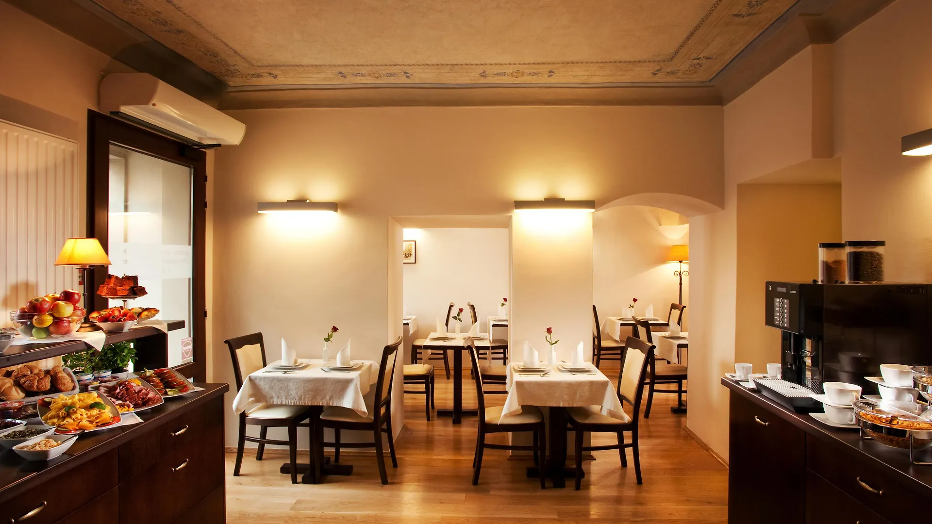 Hotel Santi Krakow Poland