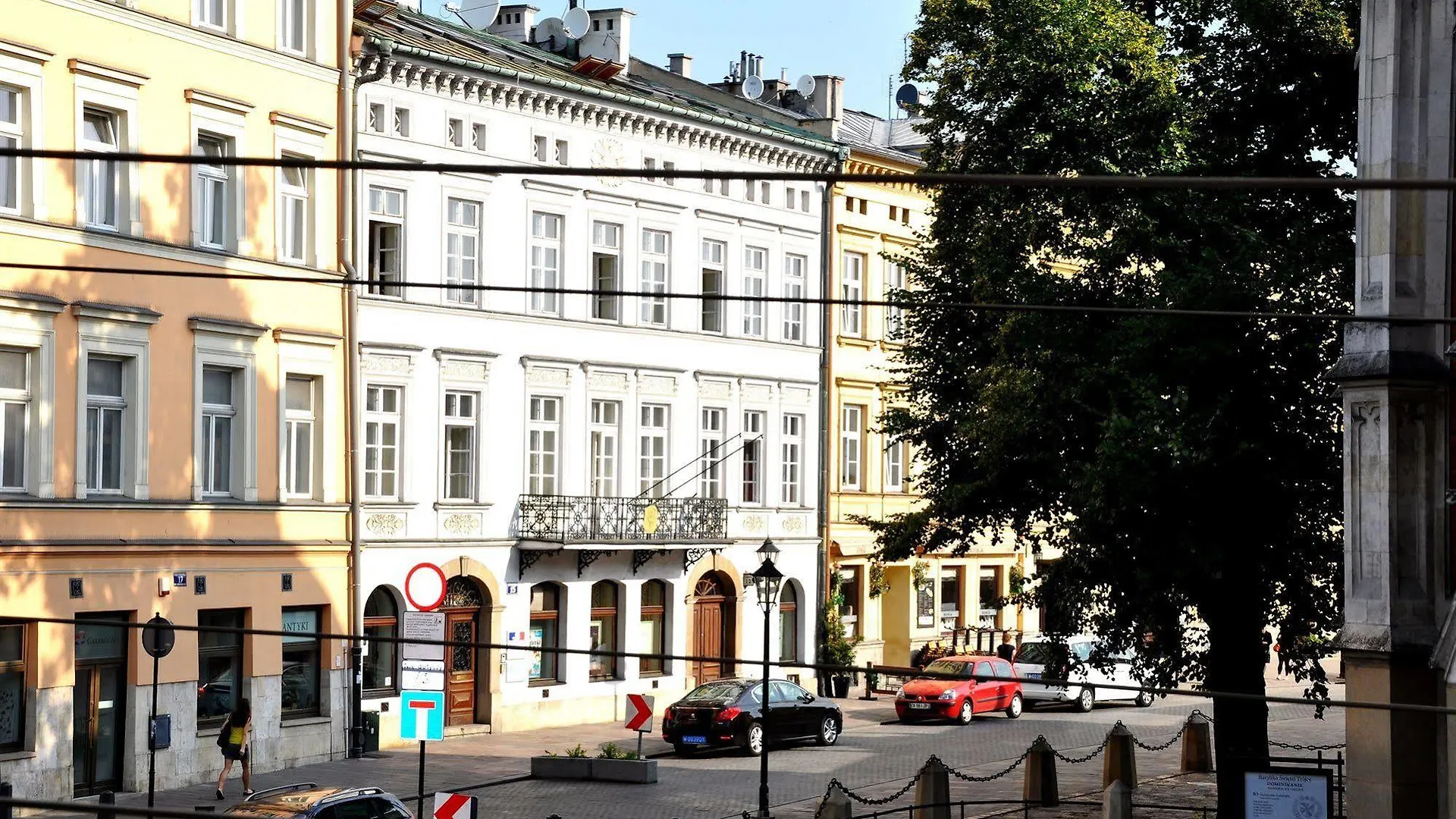 Hotel Santi Krakow 4*,