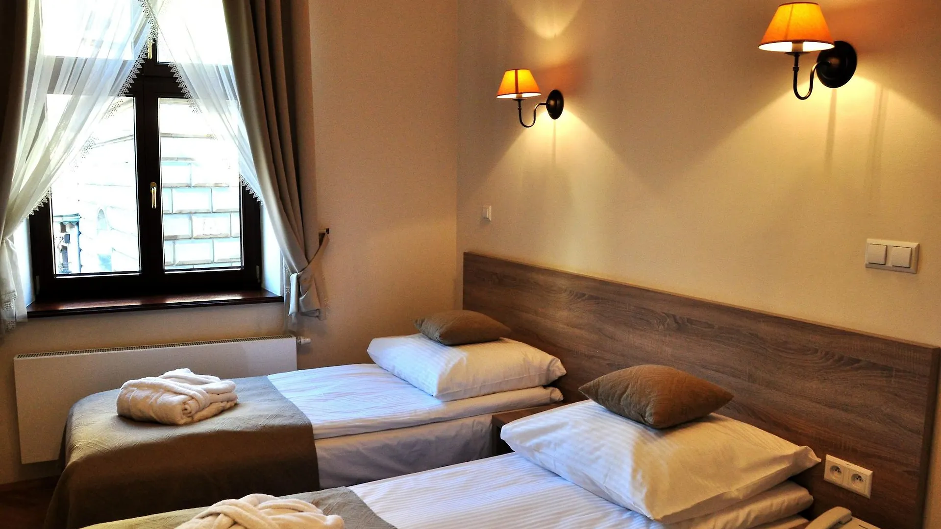 ****  Hotel Santi Краков Польша