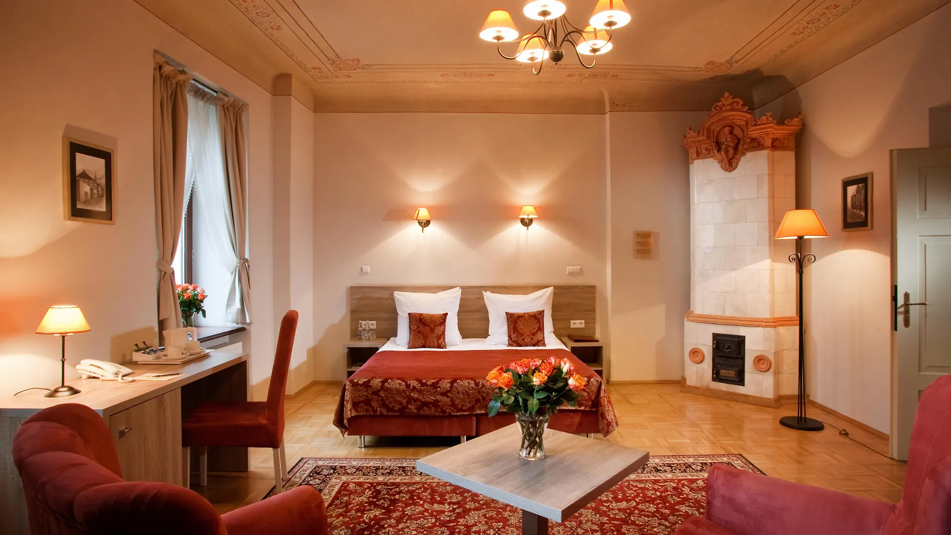 Hotel Santi Краков