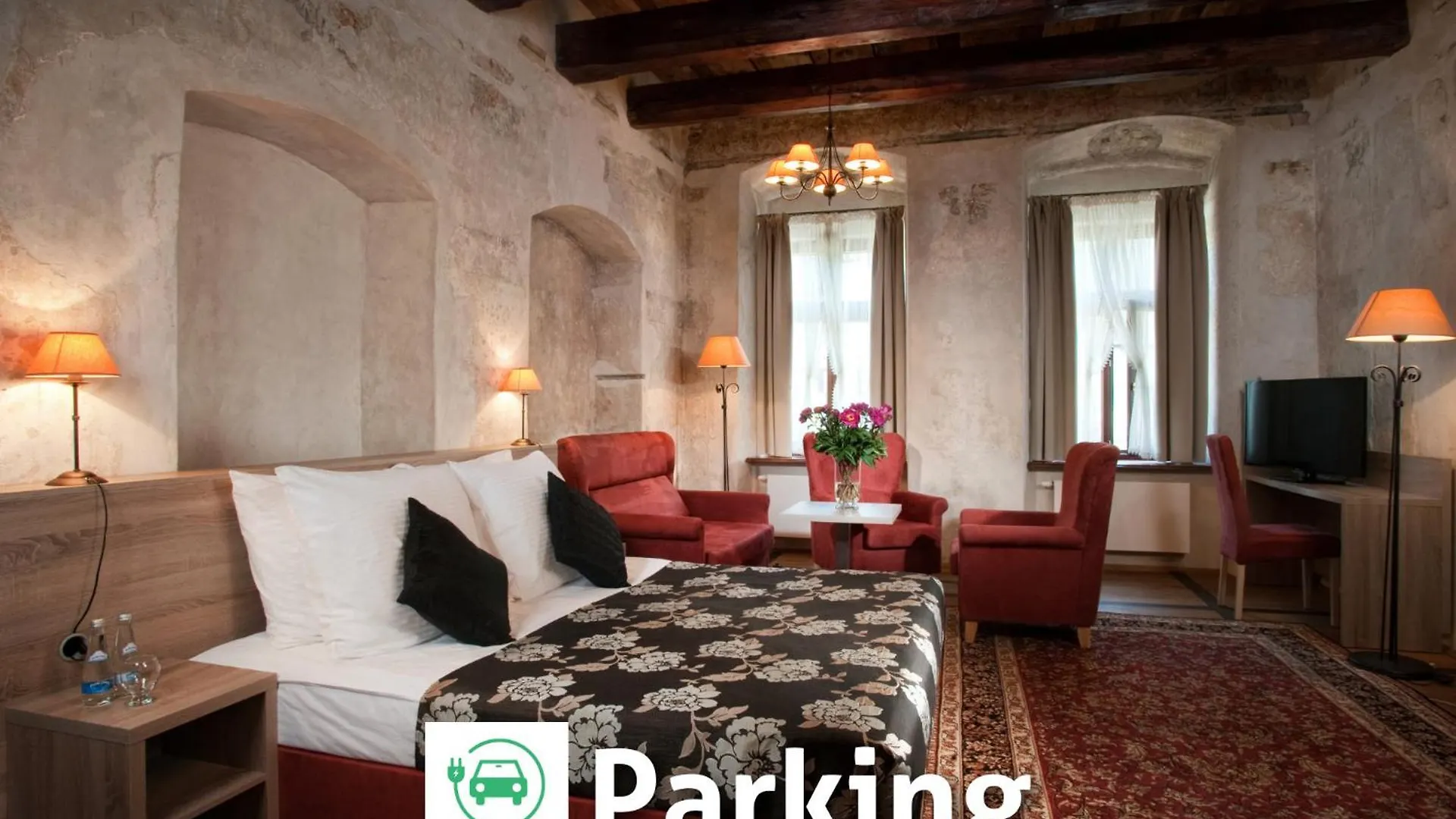 Hotel Santi location